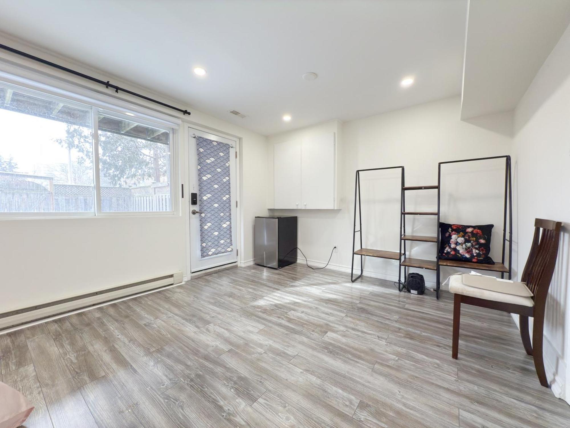 טורונטו Cozy Room With Private Bath Near Don Mills Subway מראה חיצוני תמונה